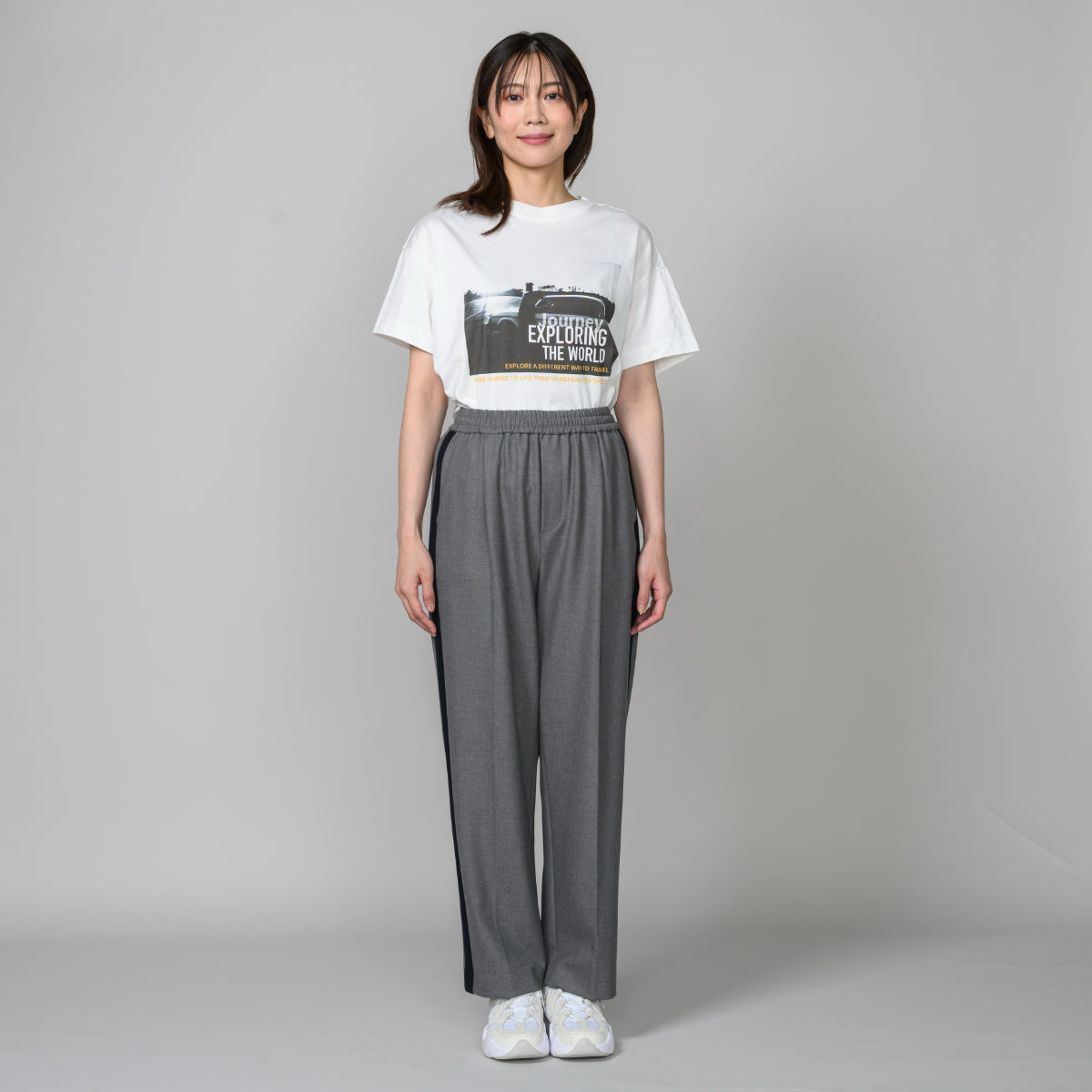 同素材切替ライン入りパンツ