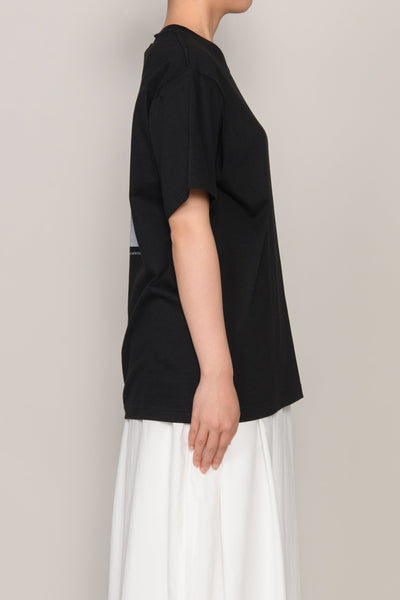 グラフィックTシャツ