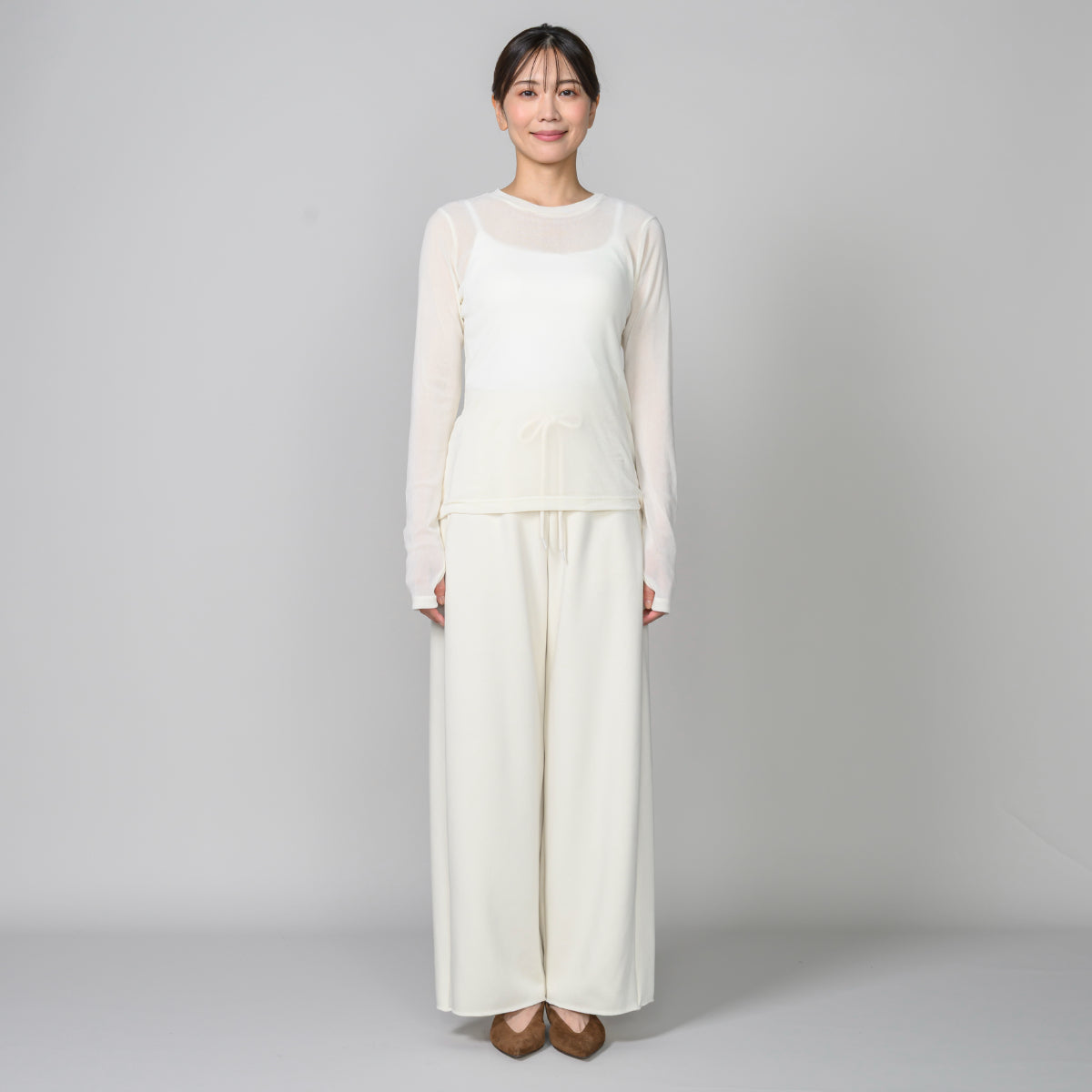 サムホール付きシースルーロングTシャツ