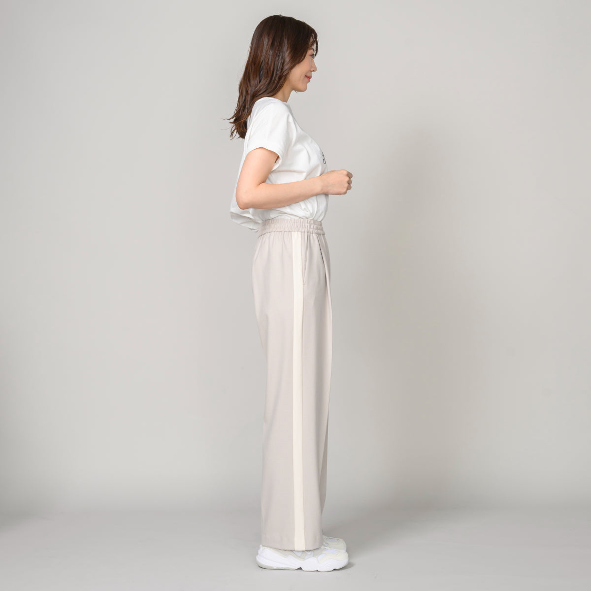 同素材切替ライン入りパンツ