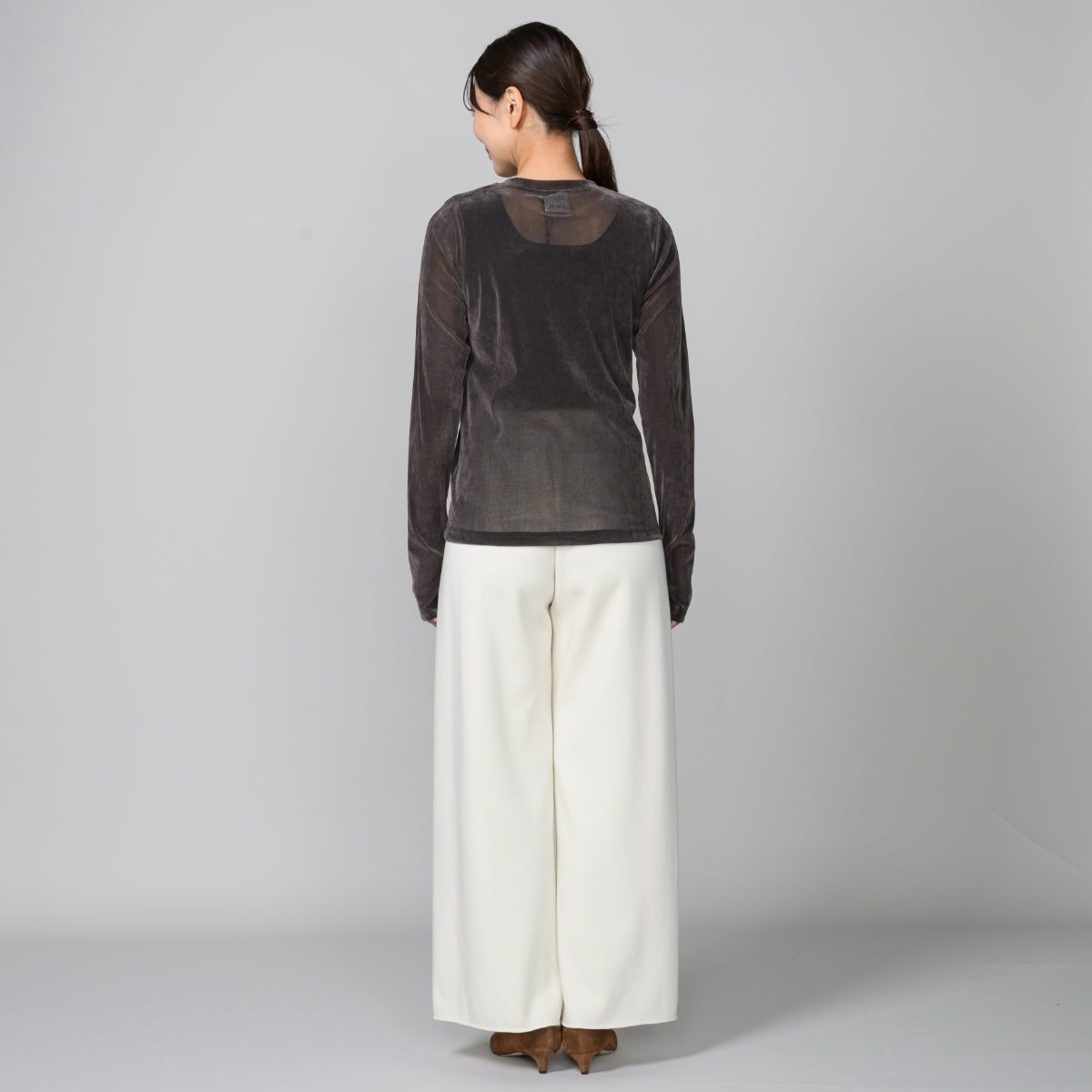 サムホール付きシースルーロングTシャツ